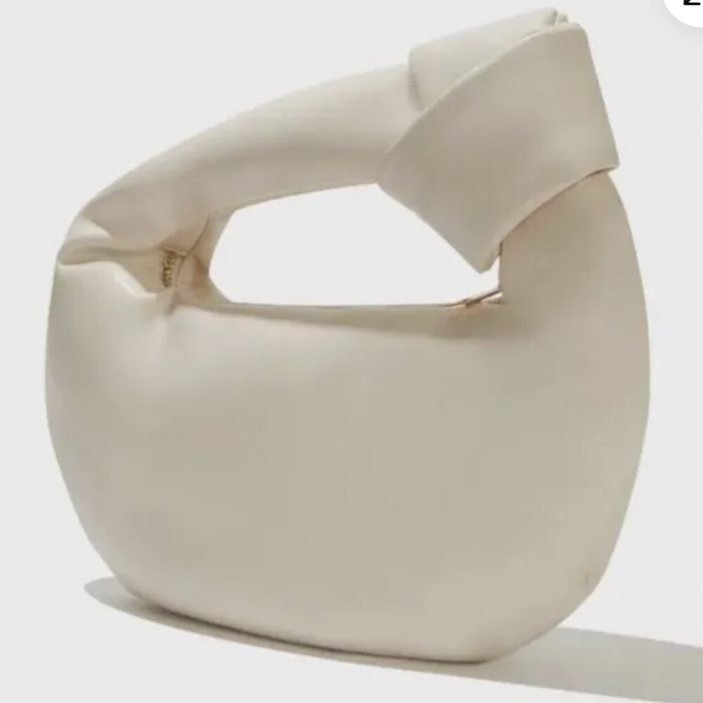 NWT Melie Bianco Alexandra Top Handle Bag In Cream